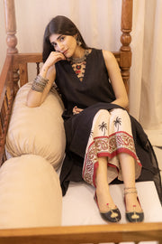 Dilruba Onyx & Ivory Block Printed Co-Ord Set