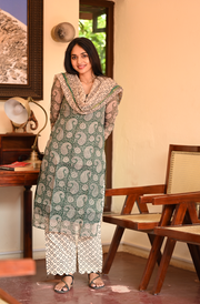 Ritu Kota Paisley Suit